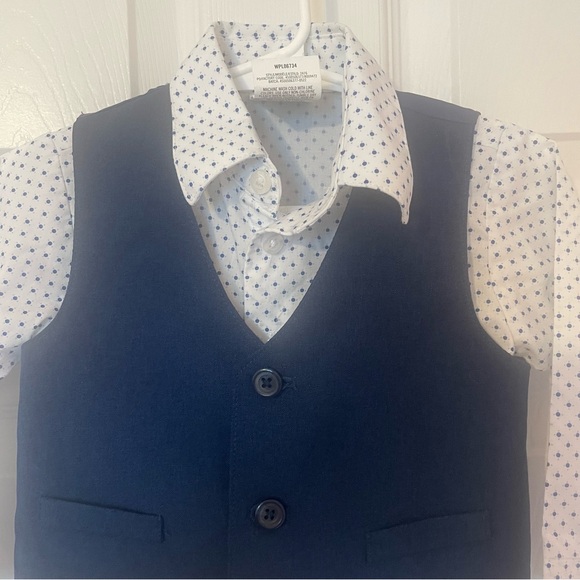 Baby Boy Van Heusen 3-Piece Suit Set - Picture 4 of 7